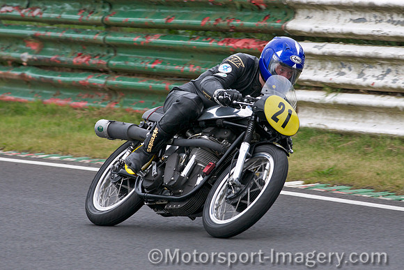 Andy Reynolds, Norton Manx 499