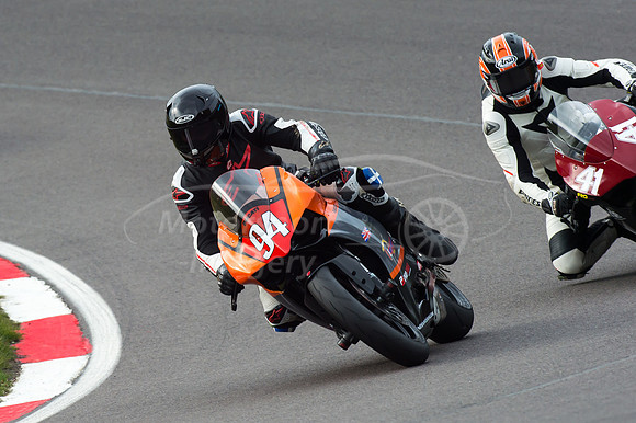94 Greg GILFILLAN Ducati Panegale