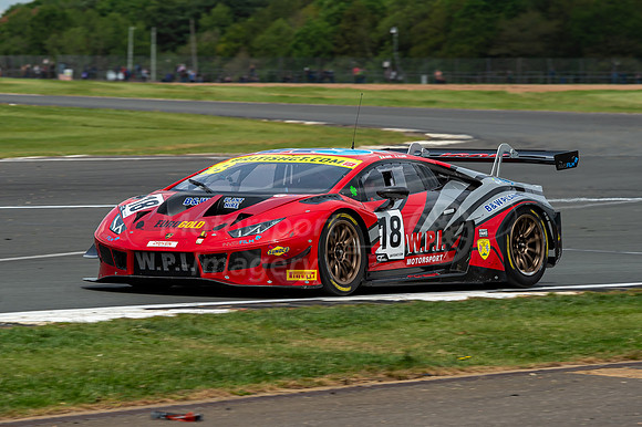 18  Michael Igoe / Dennis Lind
