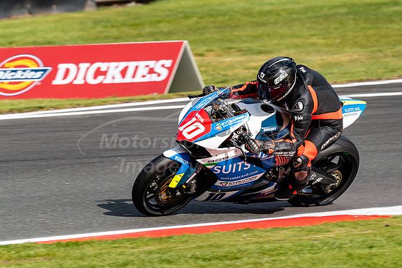 10 Sean Neary,