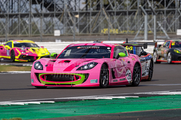135 Peter Reynolds/Daniel Quintero, Ginetta G55