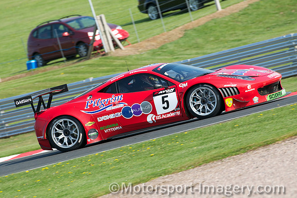 Michael Lyons, Charlie Bateman, Ferrari 458 Italia