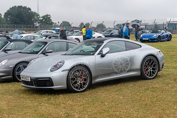 MV19NZZ. Porsche