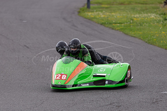 128 Bill Roberts / Nick Roberts
