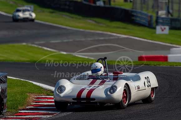 39 Peter de la Roche Lotus 23B,