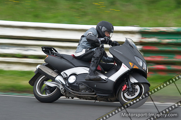 Yamaha Black Max