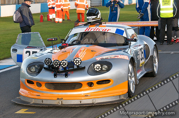 Warren Gilbert, Owen O'Neill, Marcos Mantis