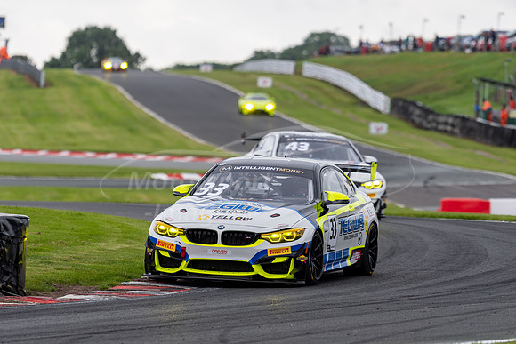 33  Luke Sedzikowski / David Whitmore, Century Motorsport BMW M4 GT4