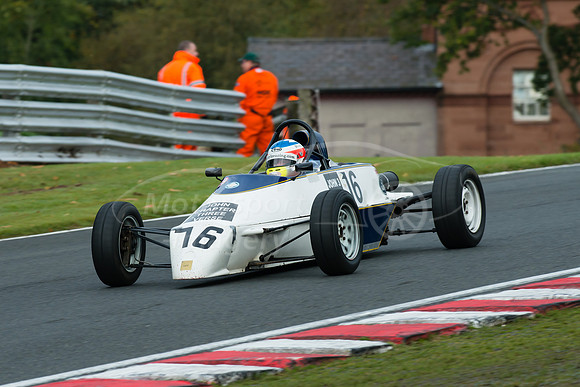 Chris Chisnall, Van Diemen LA10
