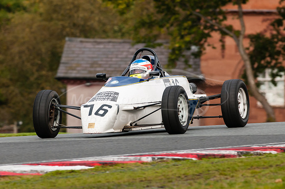 Chris Chisnall, Van Diemen LA10