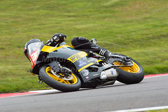 13 Rob GUIVER Ducati Panegale