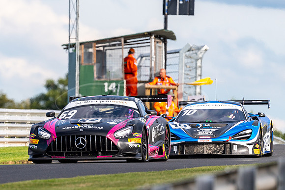 69  Sam De Haan / Patrick Kujala,  RAM Racing Mercedes-AMG GT3