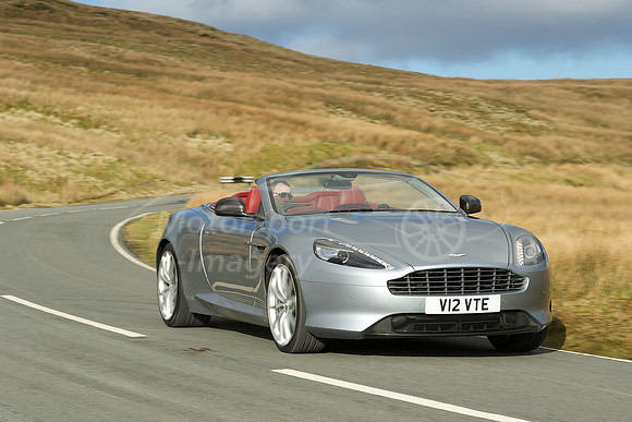 Aston Martin DB9