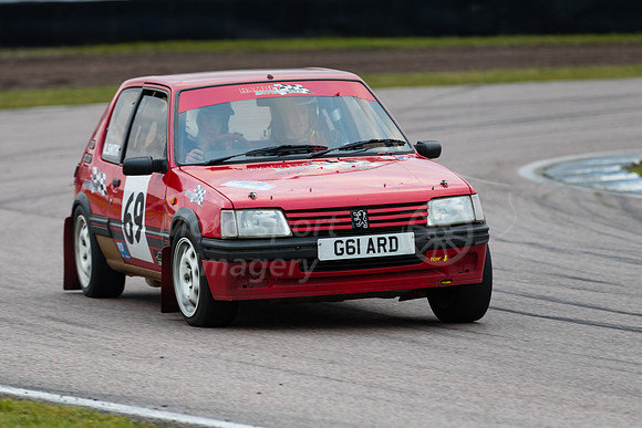 69  Benjamin / Steven Smith