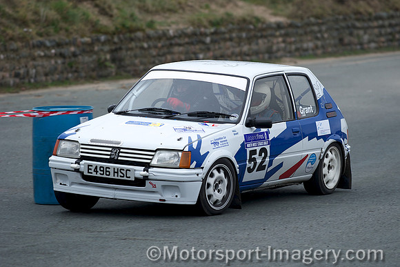 Barry Grant, Emyr Hall, Peugeot 205