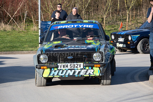 47 Oliver Hunter Jonathon Kennedy