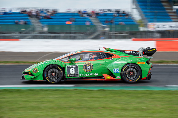 8  Imperiali Racing  Karol Basz / Bartosz Paziewski