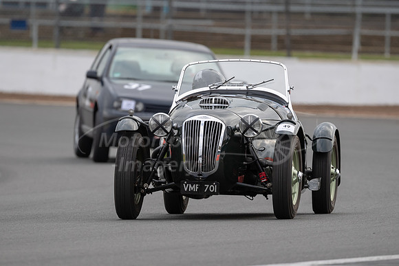 David RICHARDS  FRAZER NASH LE MANS REPLICA