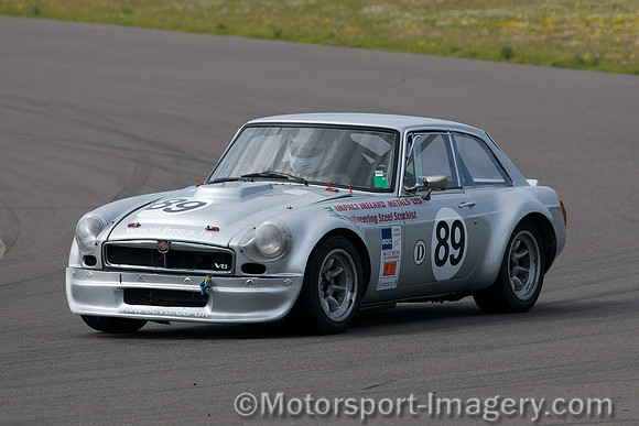 Bernard Foley, MGB GT V8
