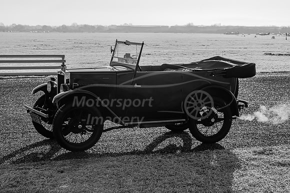 14 Clive Hamilton-Gould  MORRIS MINOR TOURER  DG 325