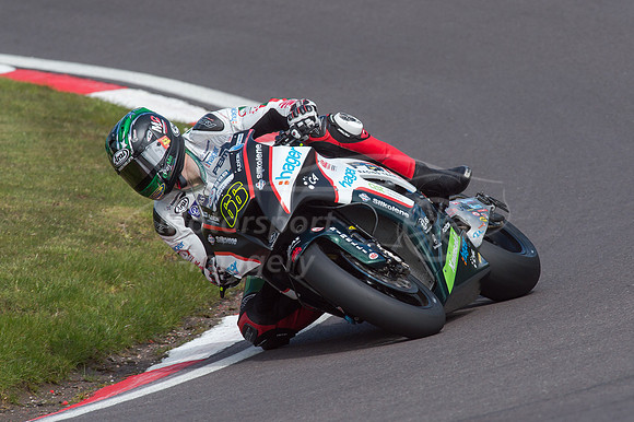 66 Ian Hutchinson PBM Kawasaki