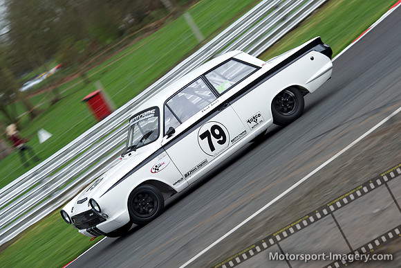 Mark Jones, Ford Cortina Mk1