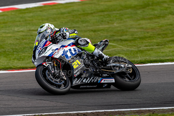 21 Christian Iddon BMW,