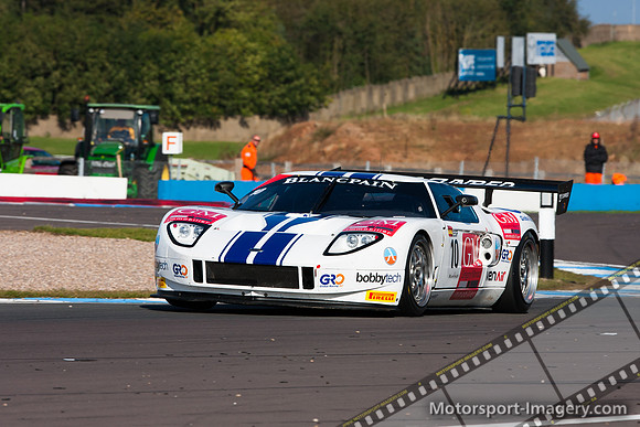 10  Sunred   Ford GT  Benjamin Lariche / Laurent Groppi