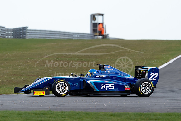 22 Lucas PETERSSON Carlin
