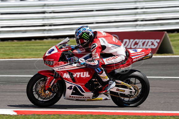 4 Ian Hutchinson Honda,