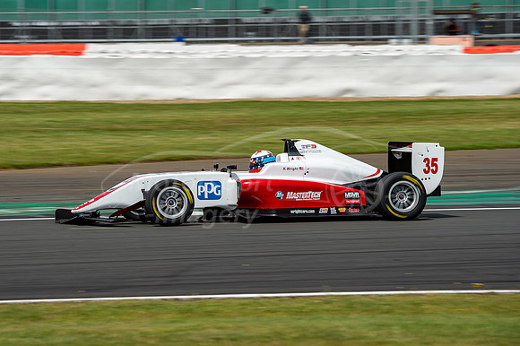 35 Kris Wright Fortec
