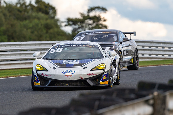 58  Jordan Collard / Patrick Matthiesen, HHC Motorsport McLaren 570S GT4