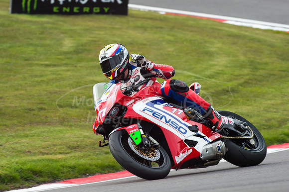 77 Marty NUTT Ducati Panegale