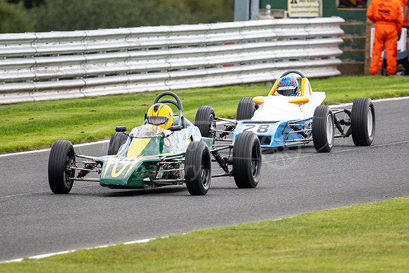 54 Paul Crosbie Van Diemen RF80
