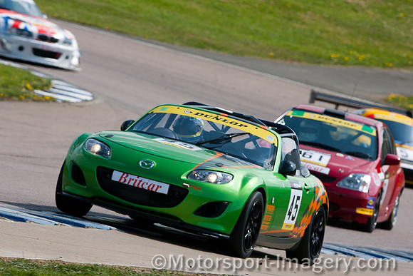 Mazda MX5 GT, Mark Ticehurst / Owen Mildenhall