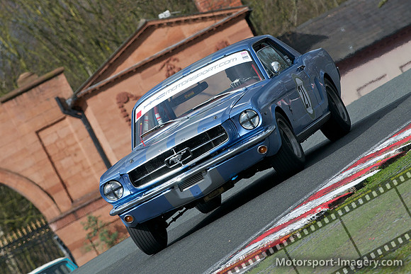 Richard Sykes, Charlie Kemp, Ford Mustang