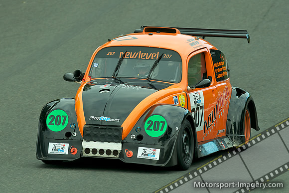 Car 207, Team Spirit Fitness