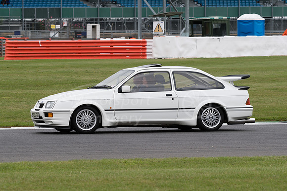 Ford Sierra Cosworth RS500 E755FVT