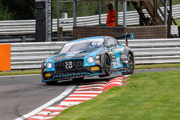 66  Nick Jones / Scott Malvern,  Team Parker Racing Bentley Continental GT3