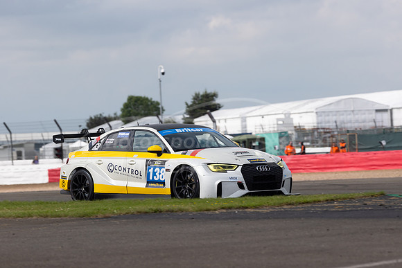138  Hugo Cook / Sacha Kakad