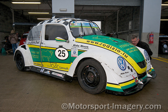 Car 25
