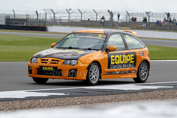 Charlie Ugo in the MG ZR160 sponsored by Equipe Classic Racing