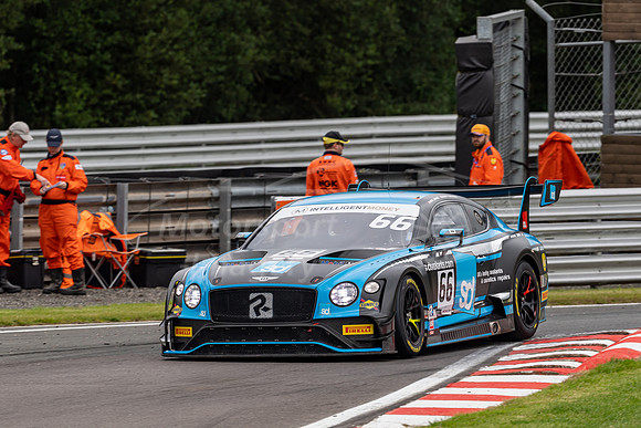 66  Nick Jones / Scott Malvern,  Team Parker Racing Bentley Continental GT3