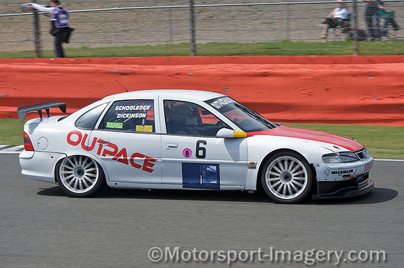 Vauxhall Vectra, Schooledge / Dickinson,