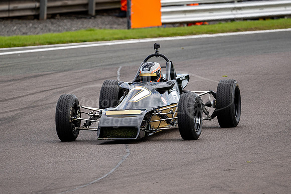 7 Cam Jackson Van Diemen RF80