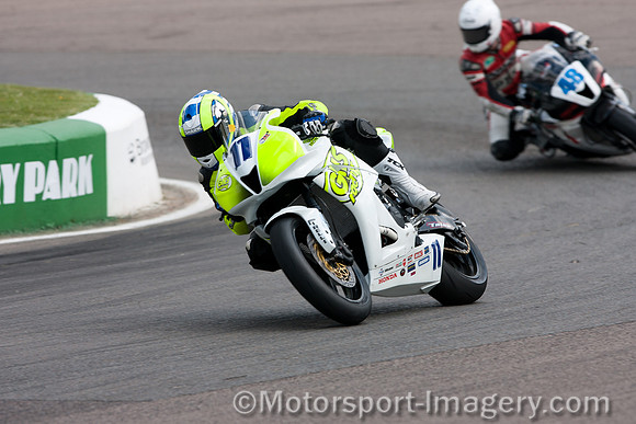 Sean Lowes