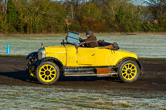 Jack Bond MORRIS COWLEY 2 STR