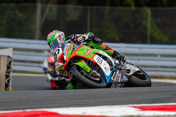37 James Hillier Kawasaki,