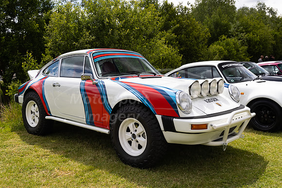 A20 GCR  Porsche 911