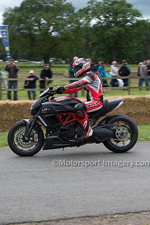 Richard Hackett. Ducati Diavel 1200